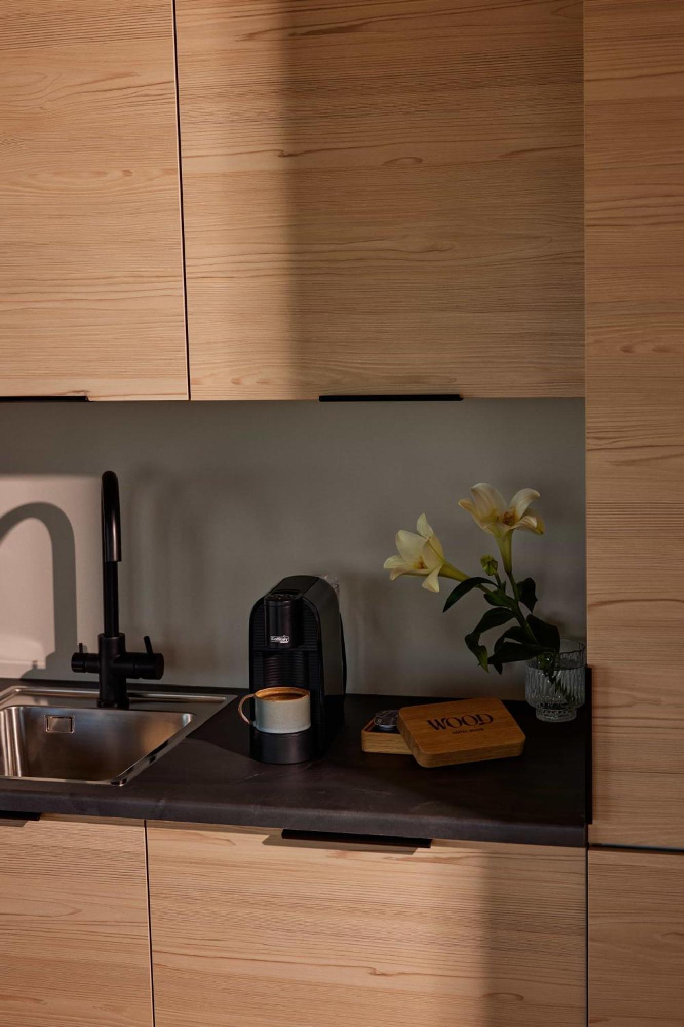 Wood Hotel 보도 객실 사진