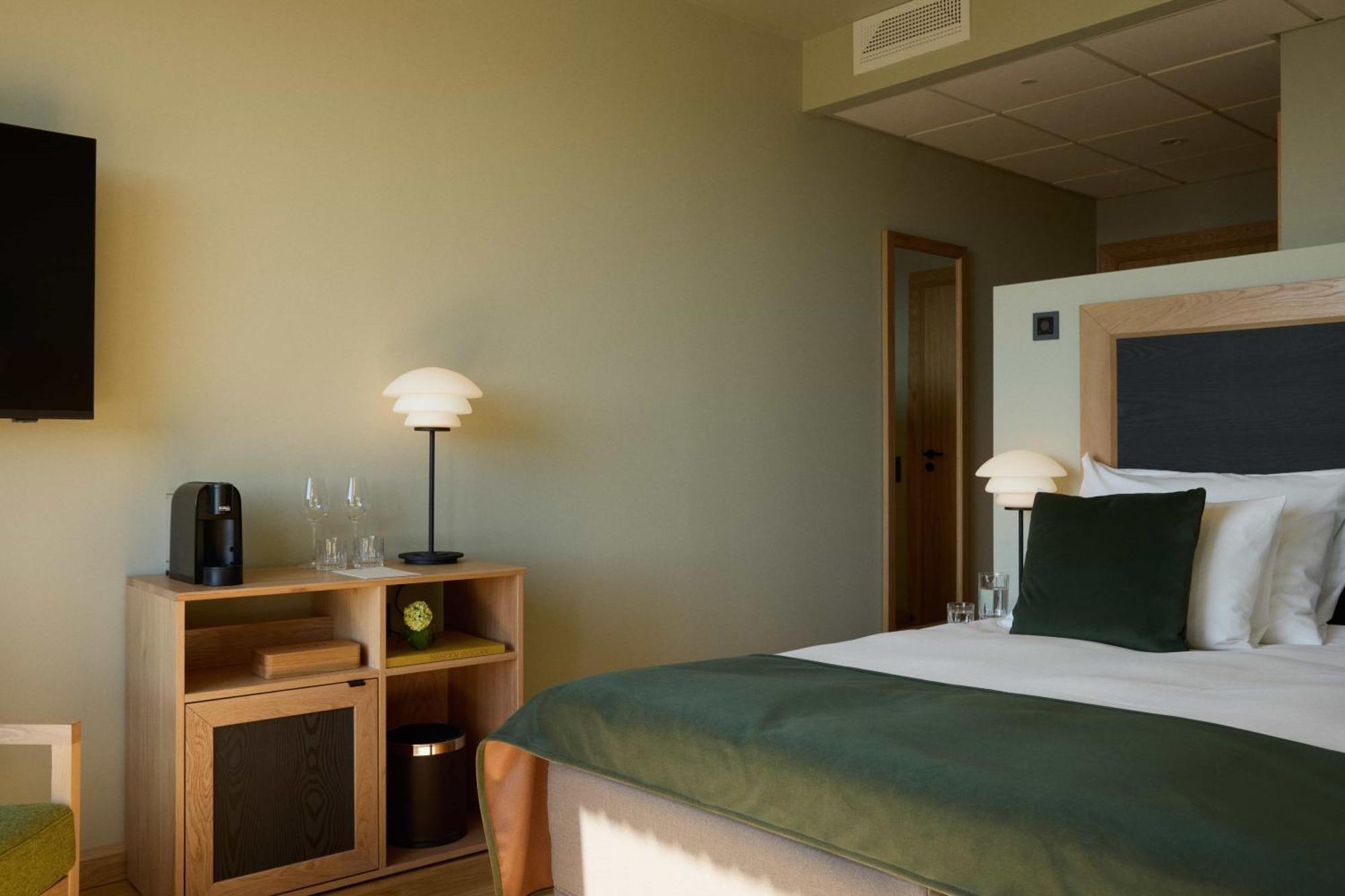 Wood Hotel 보도 객실 사진